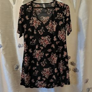 LuLaRoe Classic Tee